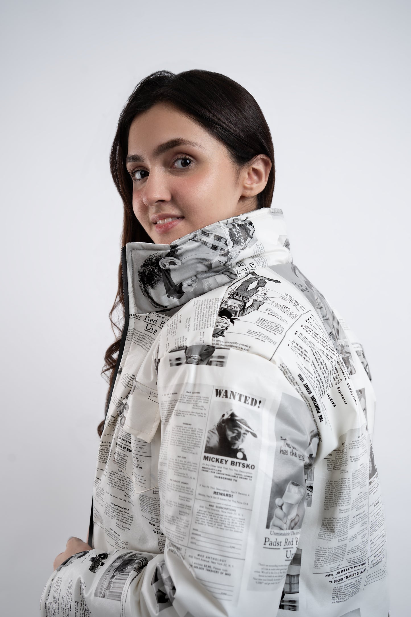 GRAPHIC HEADLINE PUFFER JACKET