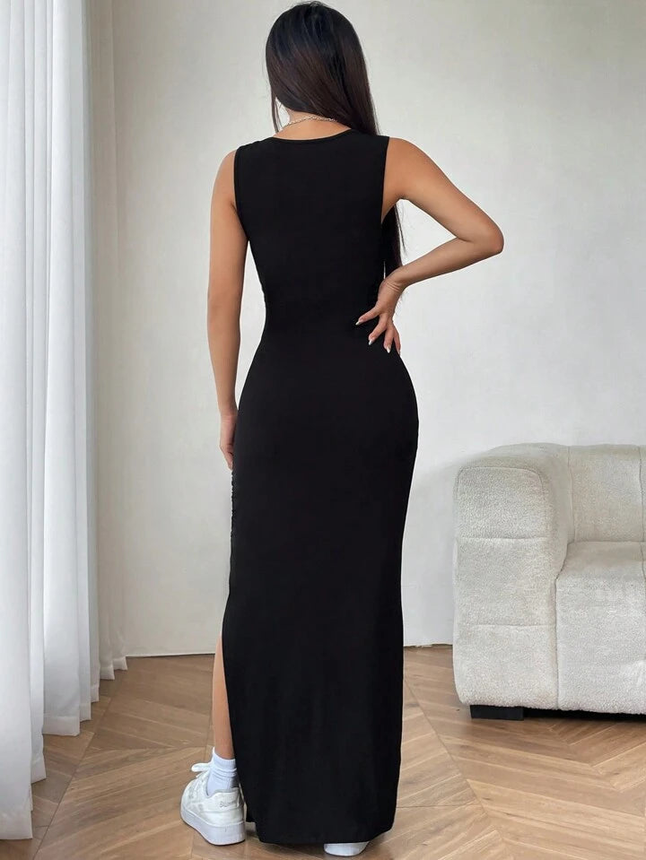 Sleeveless body con