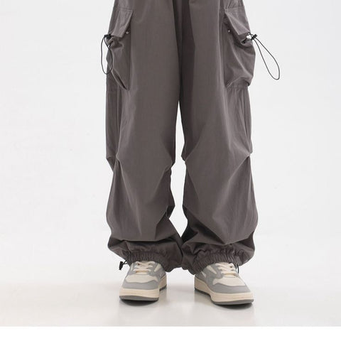 Baggy Cargo in Parachute